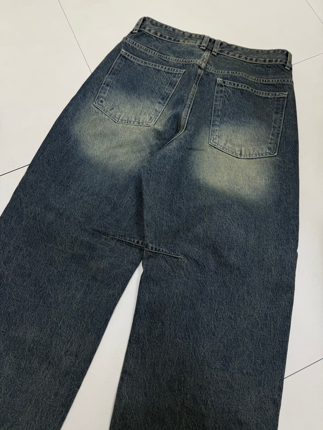 999휴머니티 와이드핏 워싱 데님 팬츠 상품이미지5