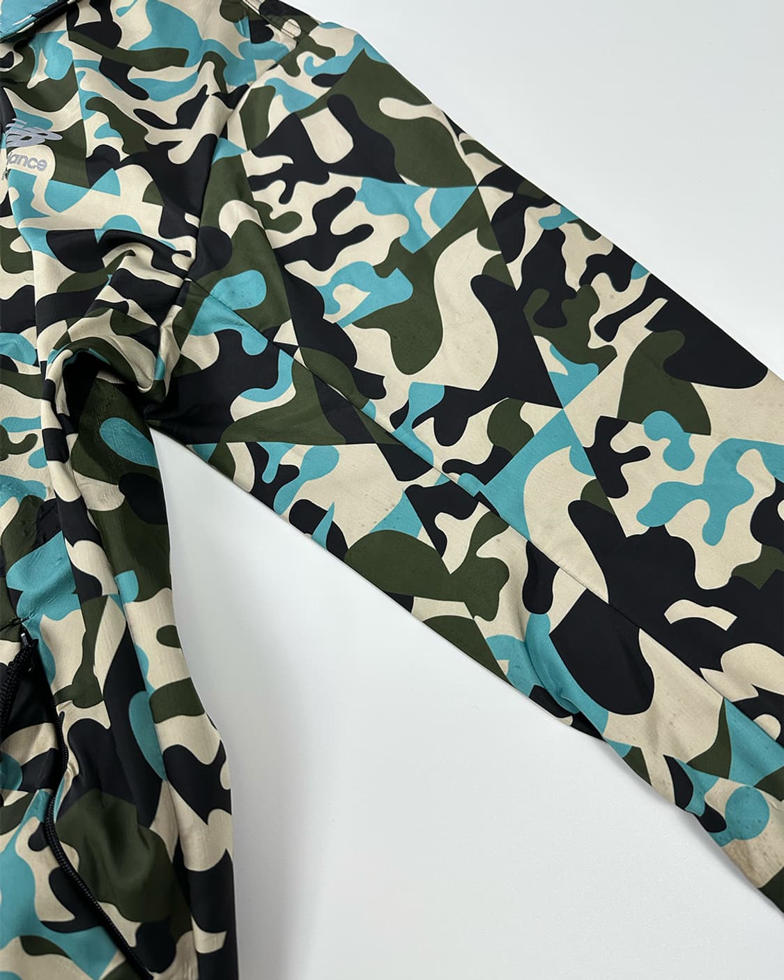 뉴발란스 블루카모 스키 코치자켓 상품이미지7