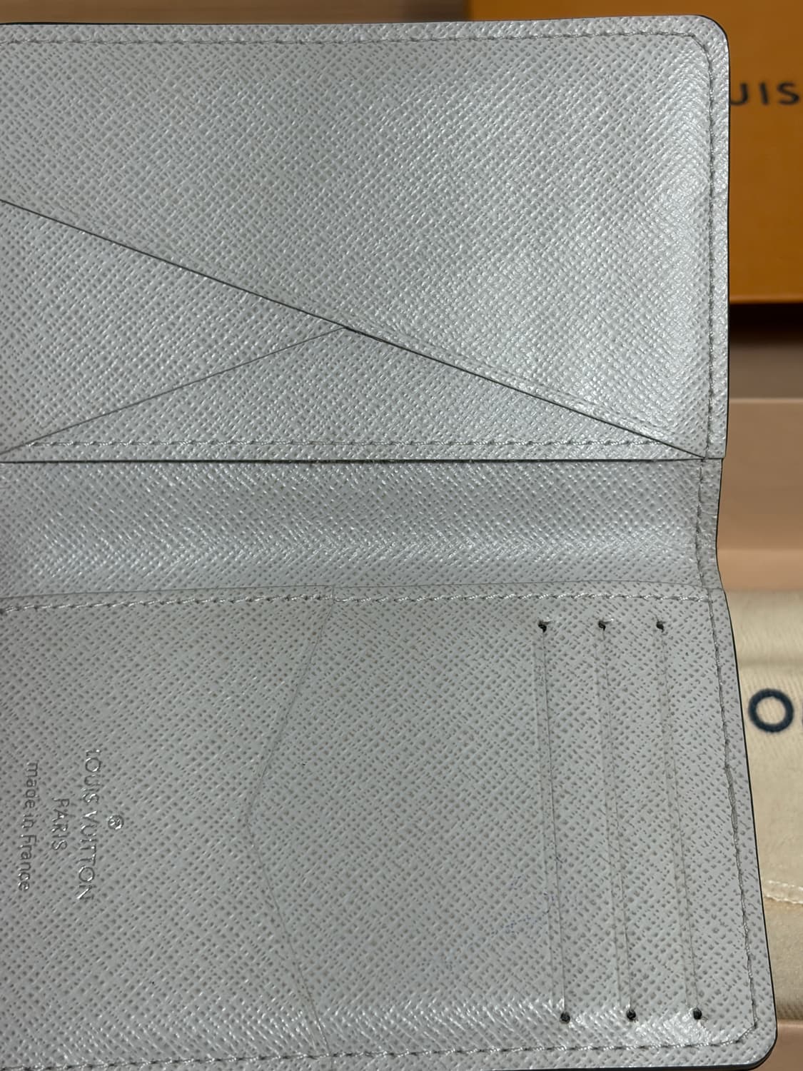 루이비통 오거나이저 카드지갑 화이트 상품이미지4