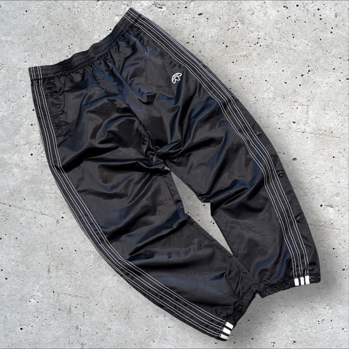 [L] 아디다스 알렉산더왕 유광 블랙 트랙 바지 스냅 버튼 C717 상품이미지1