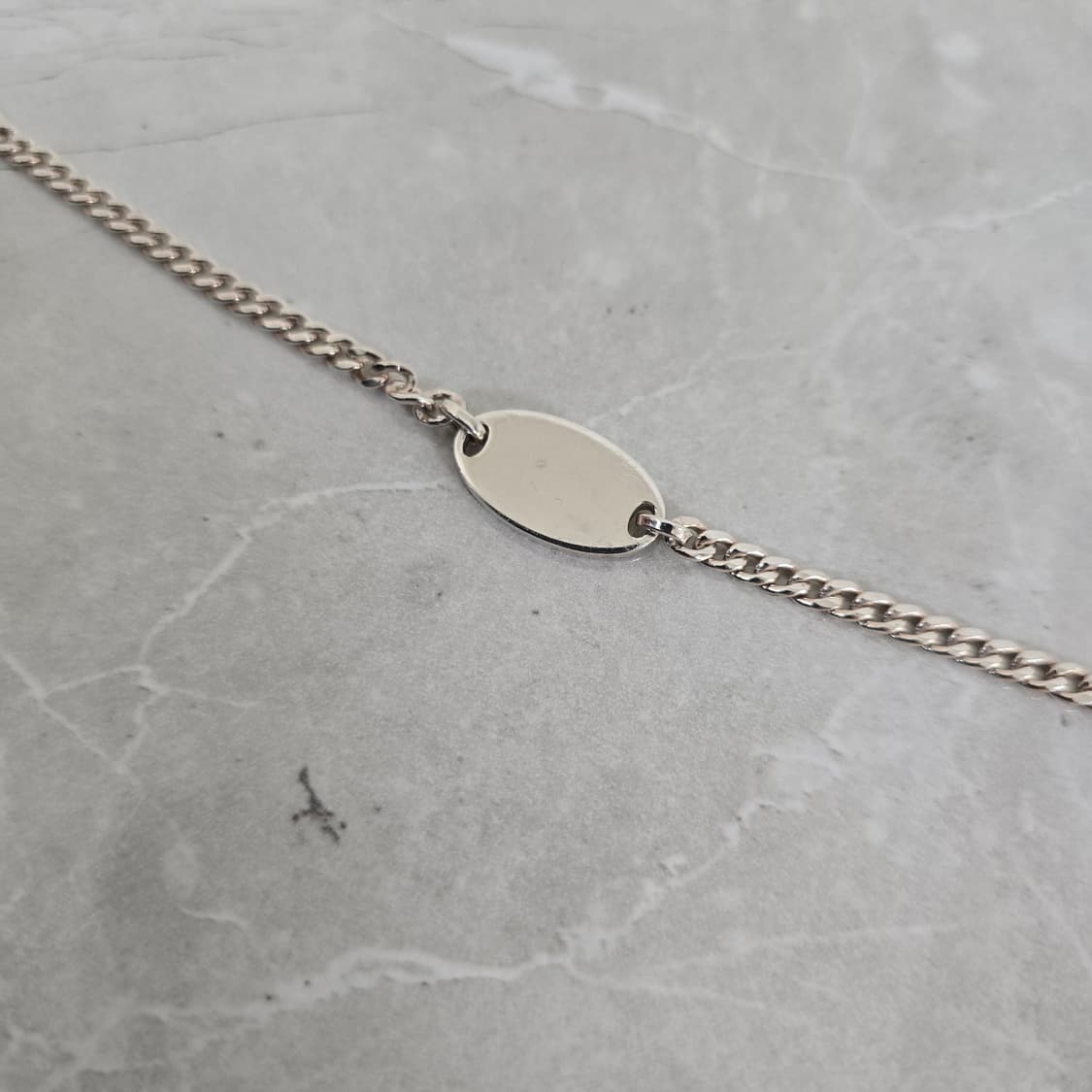 구찌 로고 실버 체인 팔찌 17호 판매 상품이미지4