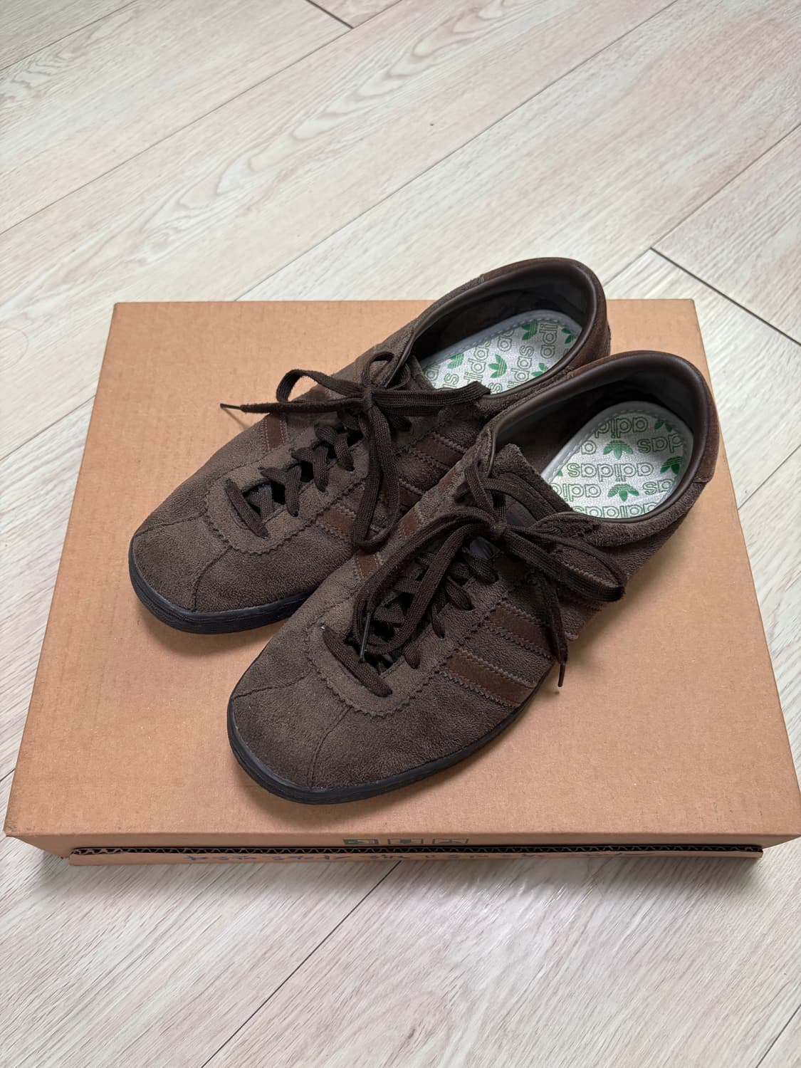 아디다스 토바코 다크브라운 265 상품이미지1