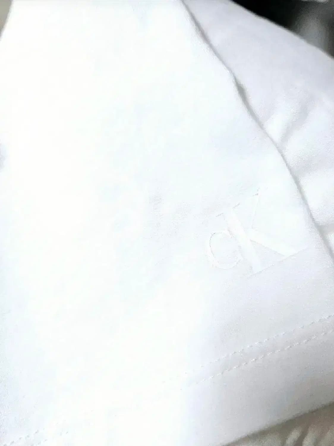 캘빈클라인 XL 티셔츠 새상품 상품이미지2