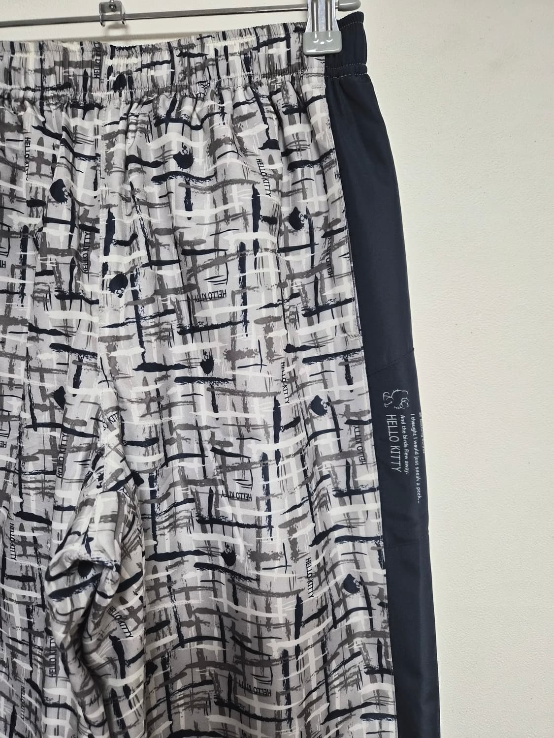 헬로우키티HelloKitty 패턴 와이드 팬츠 M사이즈 P-38 상품이미지3