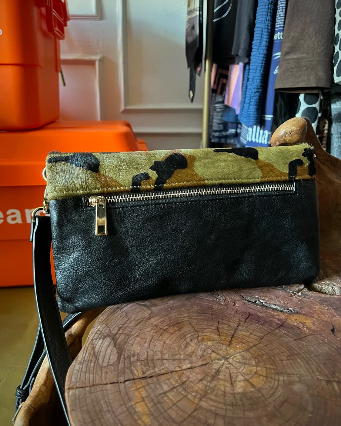 Karyn SEO Calf-Hair Leather Camo Bag 상품이미지8