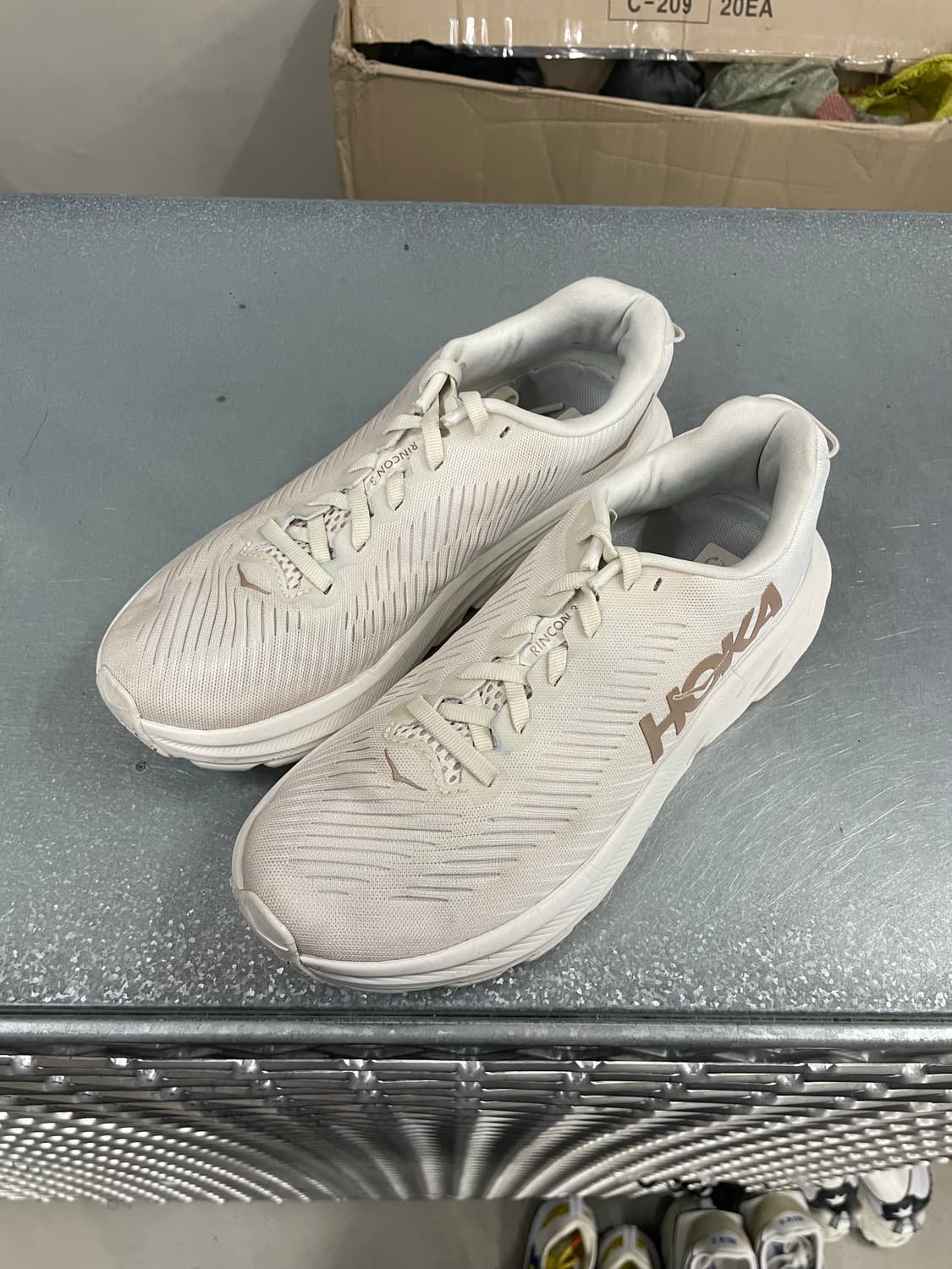 호카 링컨 3 발레이 오트 밀크 235 상품이미지2