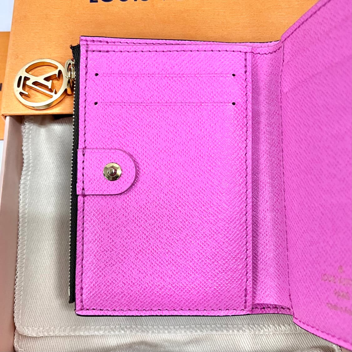 [S급/정품] 루이비통 리사 월릿 반지갑 상품이미지7