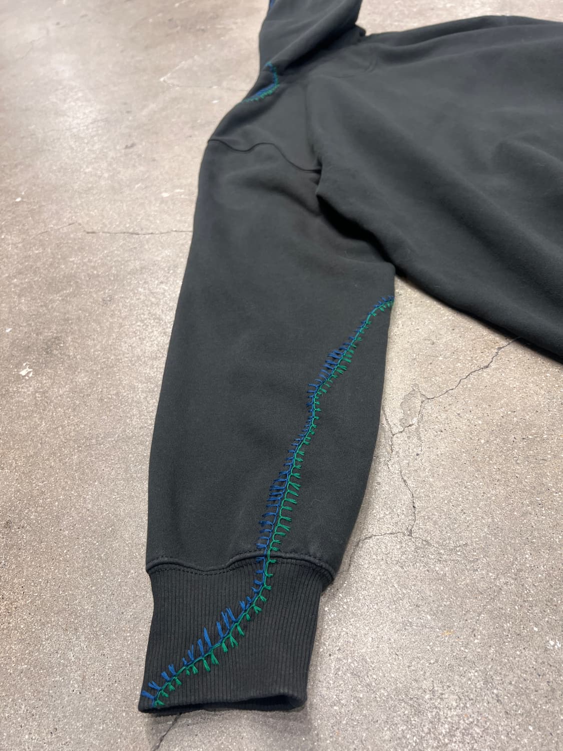 Handmade 칼하트 레인디펜더 릴렉스핏 후드집업 상품이미지6