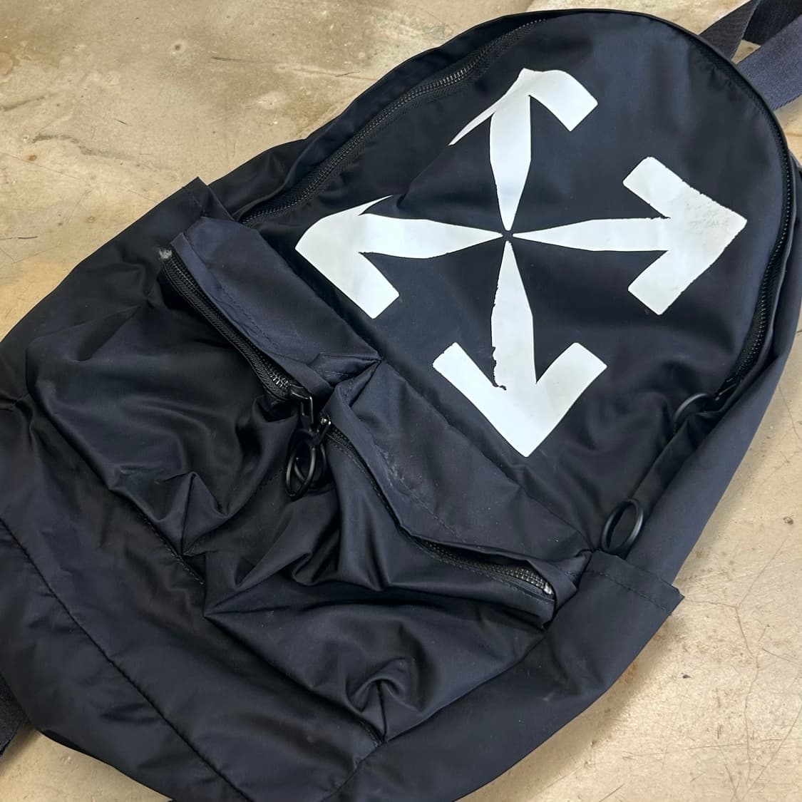 🫶🏻 새상품 오프화이트 Black 백팩 🫶🏻 상품이미지2