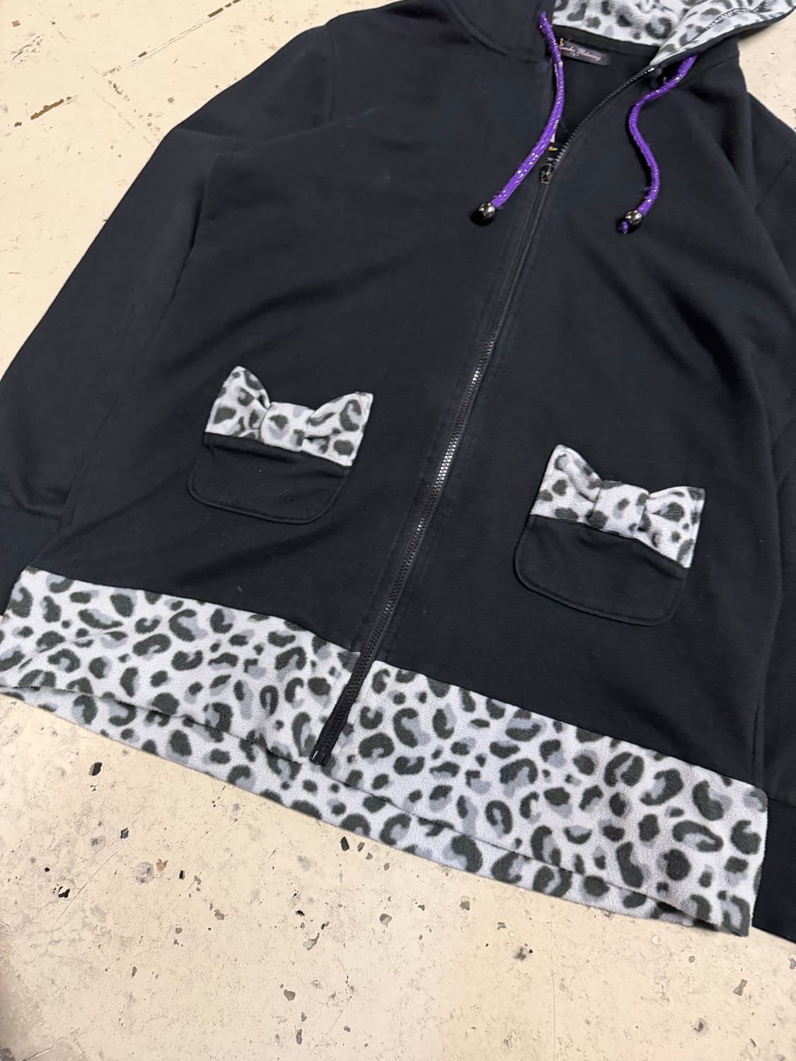 back cross detail leopard hood zip-up 상품이미지8