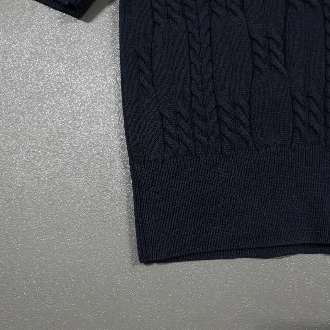 키르시 신형 22ss 스몰 체리 케이블 크롭 숏 슬리브 니트 반팔 네이비 상품이미지4