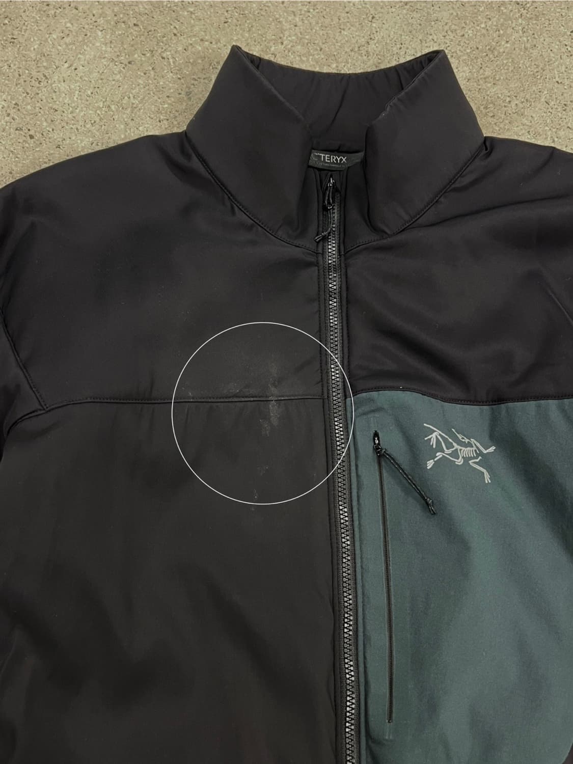 아크테릭스 블랙 프로톤 LT 자켓 상품이미지9