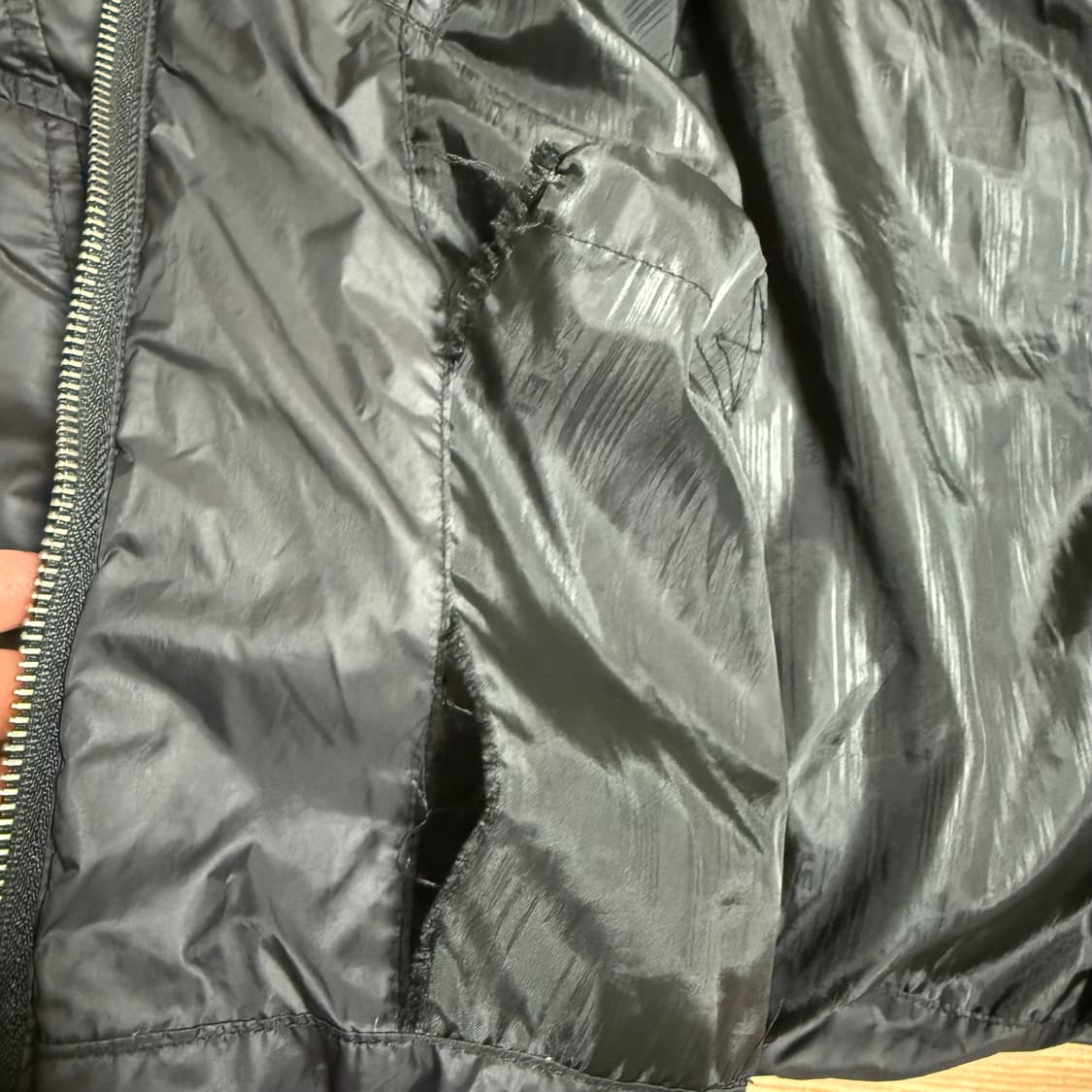 [L] 디젤 구스다운 바이커 패딩 상품이미지7