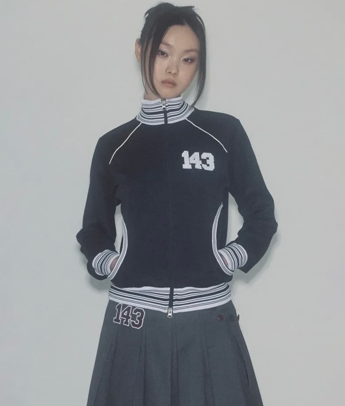 스컬프터 스트라이프 트랙 집업 블랙 상품이미지1