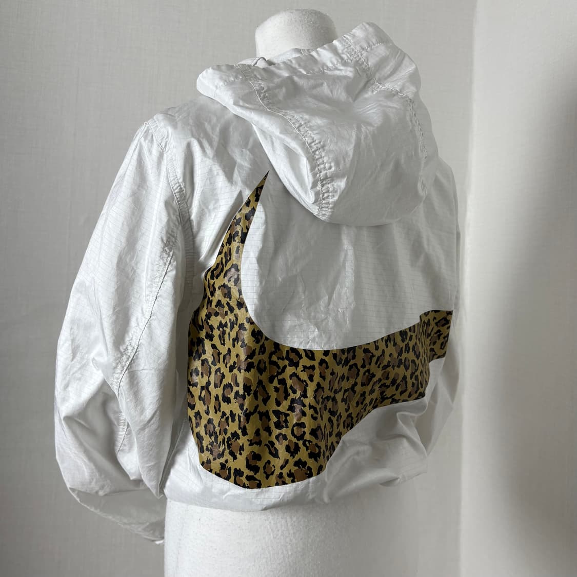 나이키 호피 빅스우시 바람막이 상품이미지2