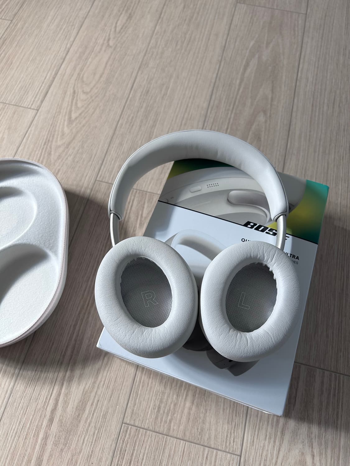 보스 QC 울트라 Ultra 헤드폰 화이트 스모크 풀박스 상품이미지3