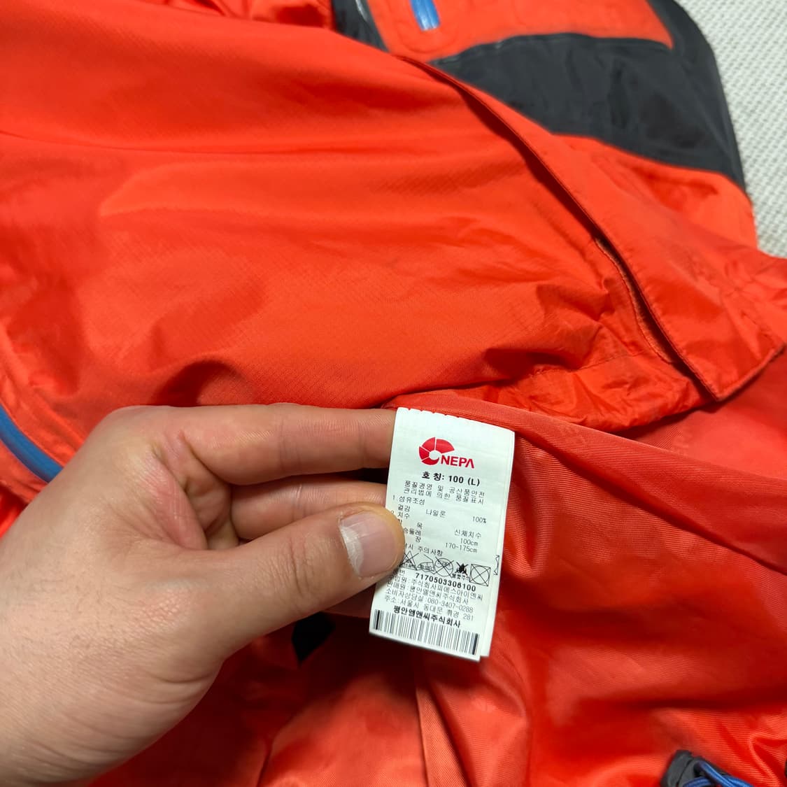 네파 X벤트 배색 바람막이 자켓 상품이미지5