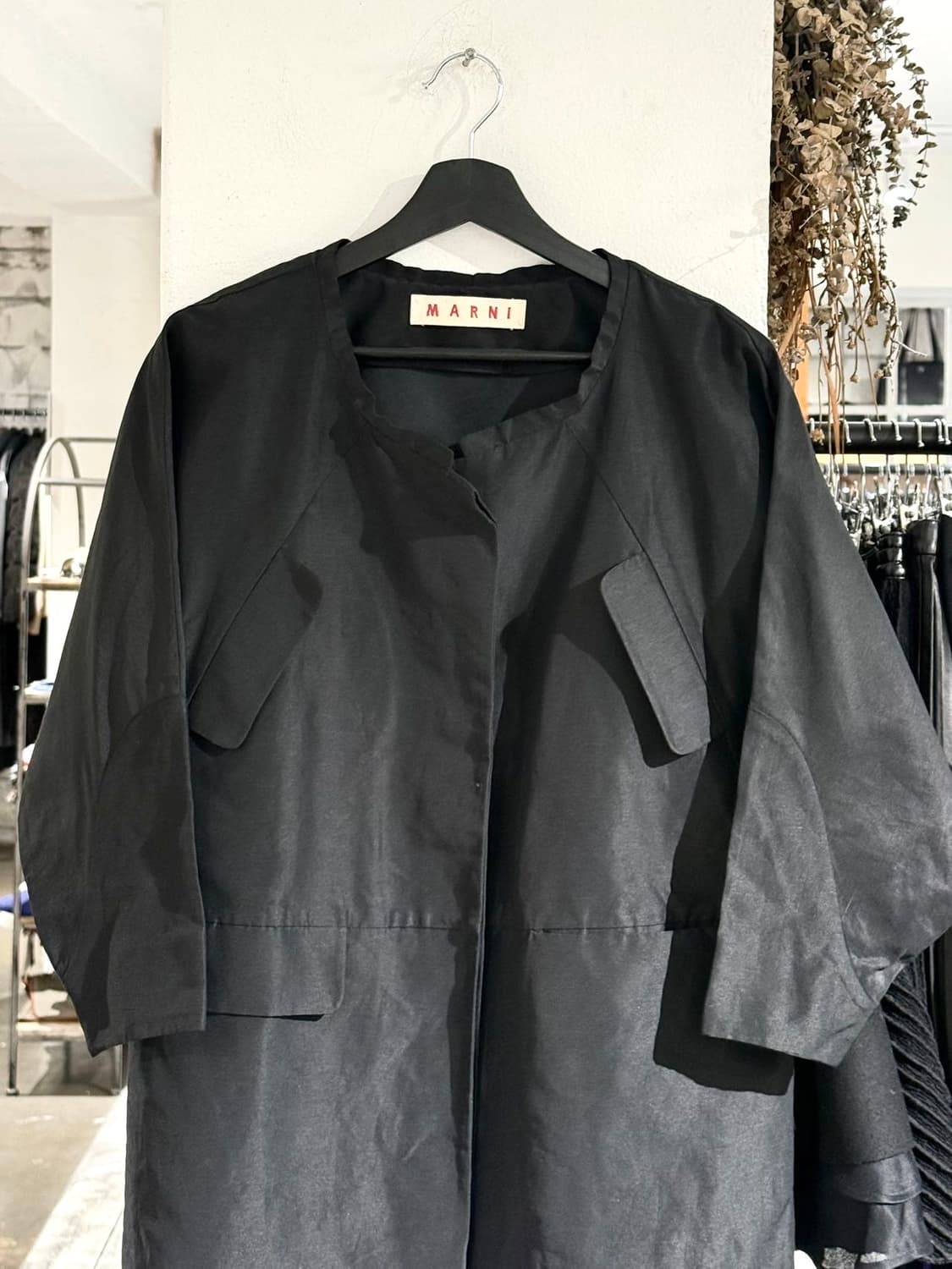 마르니 블랙 린넨 혼방 노카라 롱 자켓 상품이미지2
