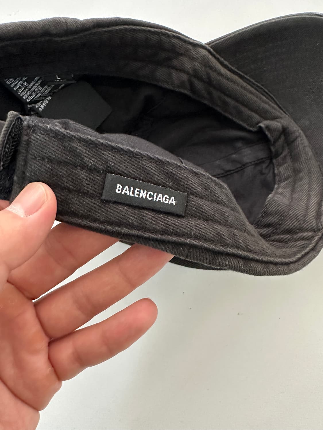 발렌시아가 폴리티컬 캠페인 디스트로이드 캡 상품이미지6