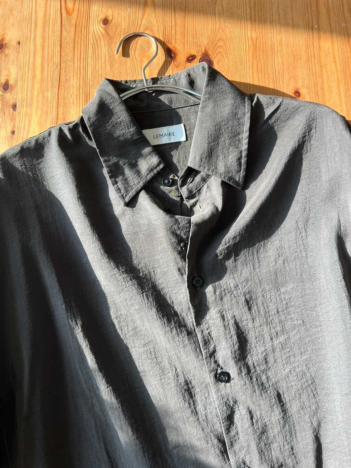 24ss 르메르 드라이실크 셔츠 다크에스프레소 상품이미지3