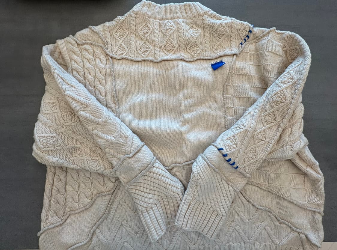 아더에러 니트 상품이미지2