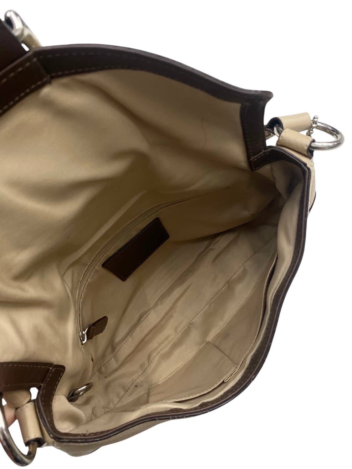 코치 y2k 크림 버클 숄더백 상품이미지3