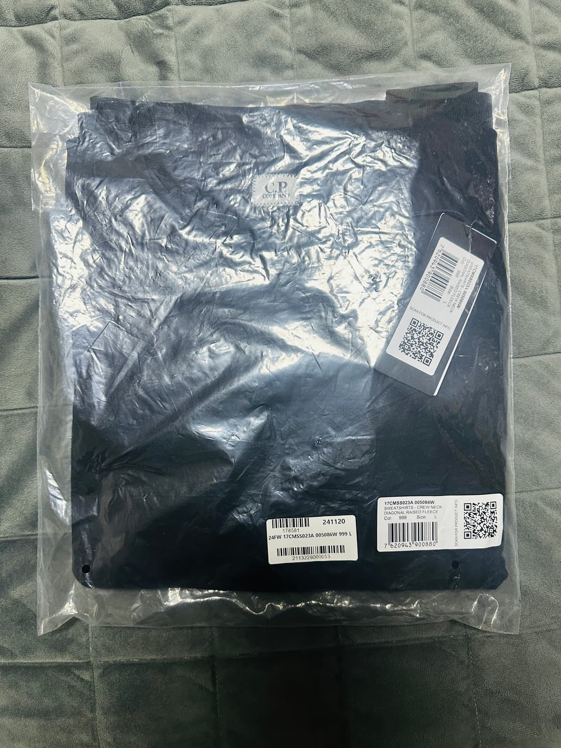 [L] CP 컴퍼니 플리스 크루넥 렌즈 스웨트 셔츠 맨투맨 블랙 상품이미지3