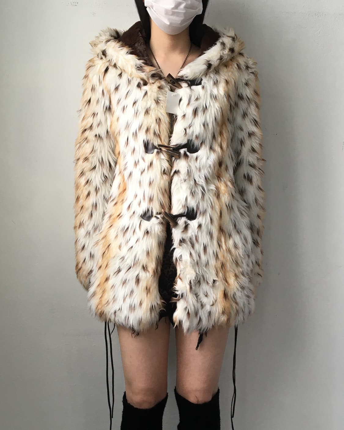 Animal pattern fake fur duffle button co 상품이미지1