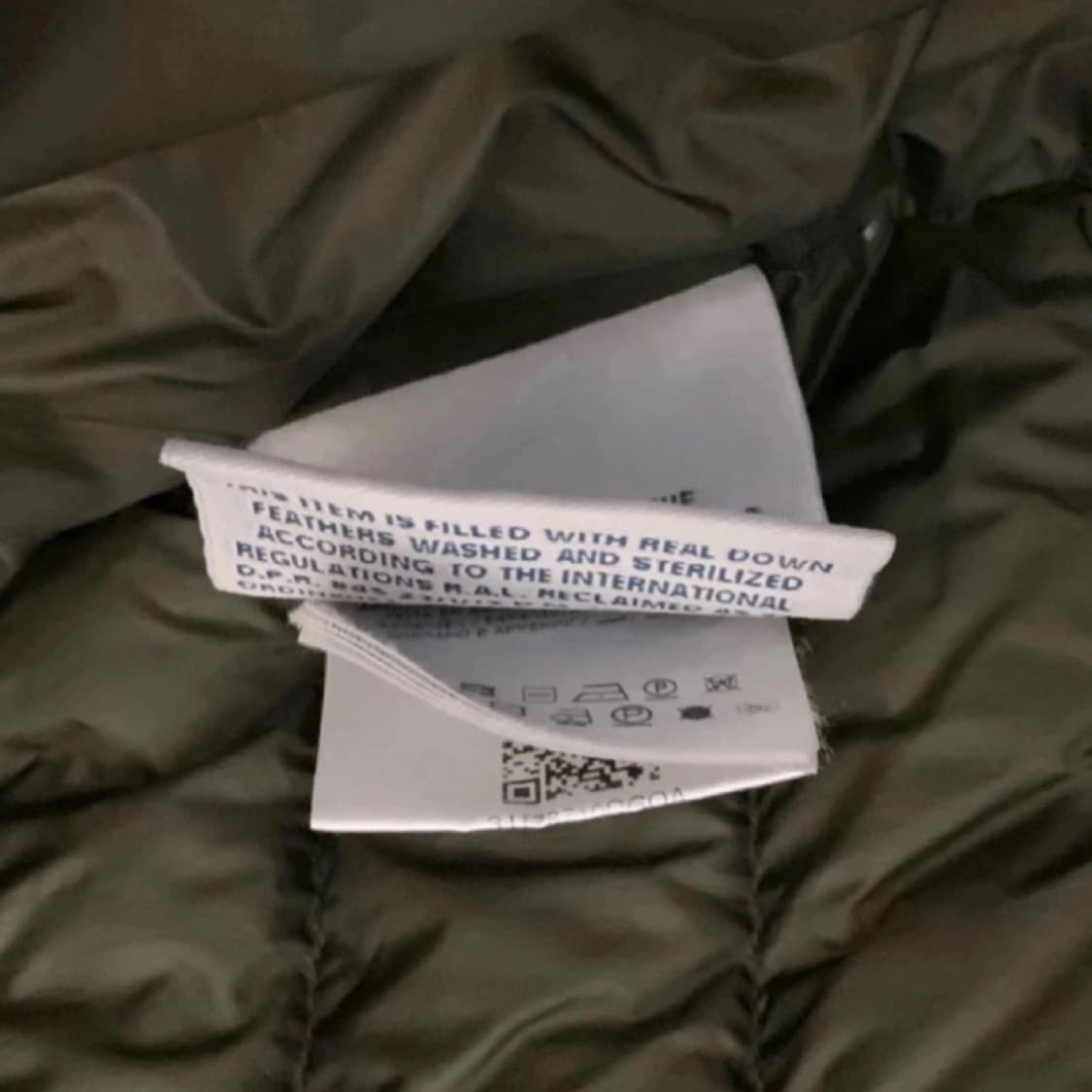 몽클레어 플루톤 카키 후드 경량패딩 2사이즈 상품이미지8