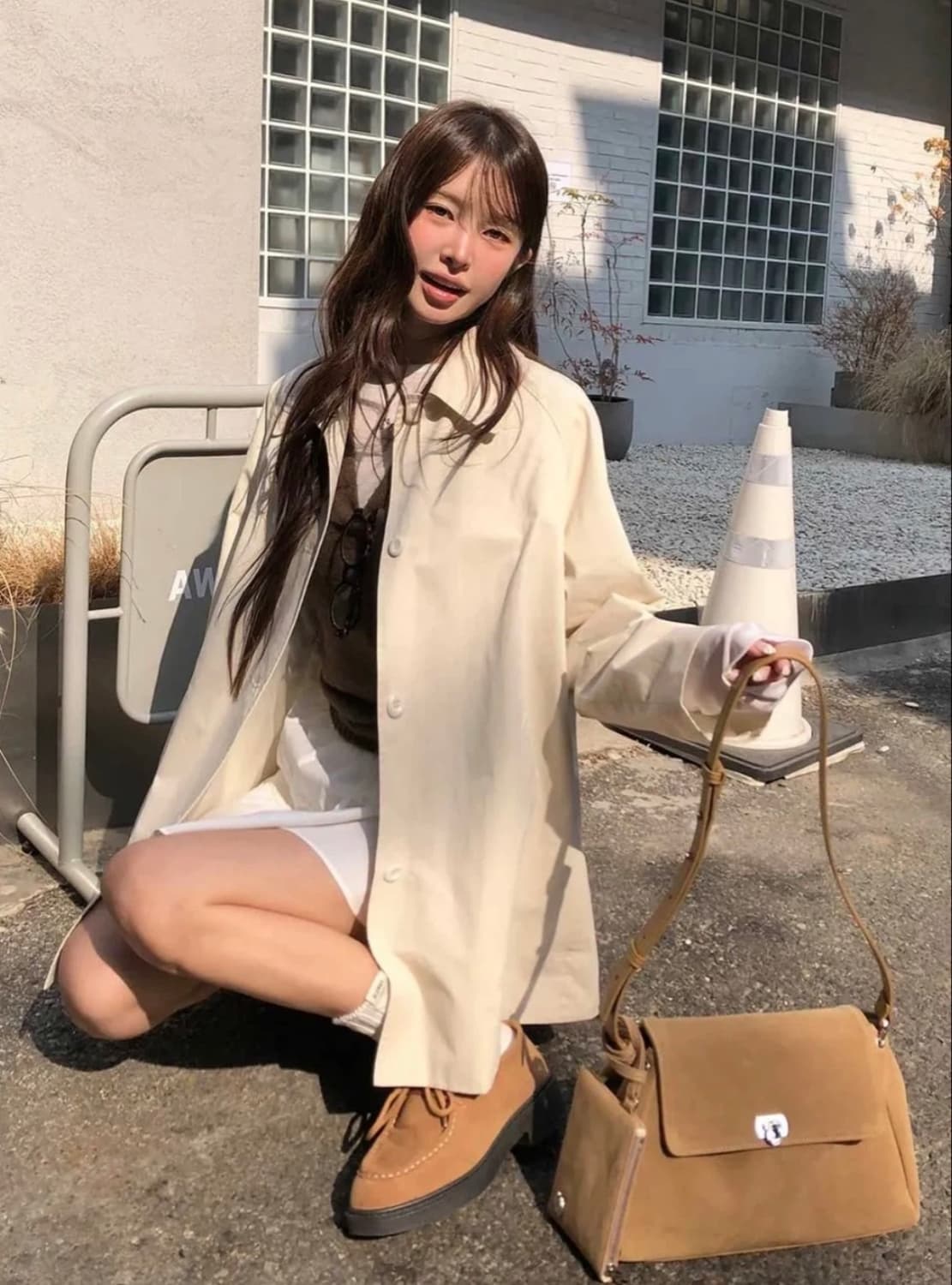 무르 누이뜨백 스웨이드 베이지컬러 상품이미지1