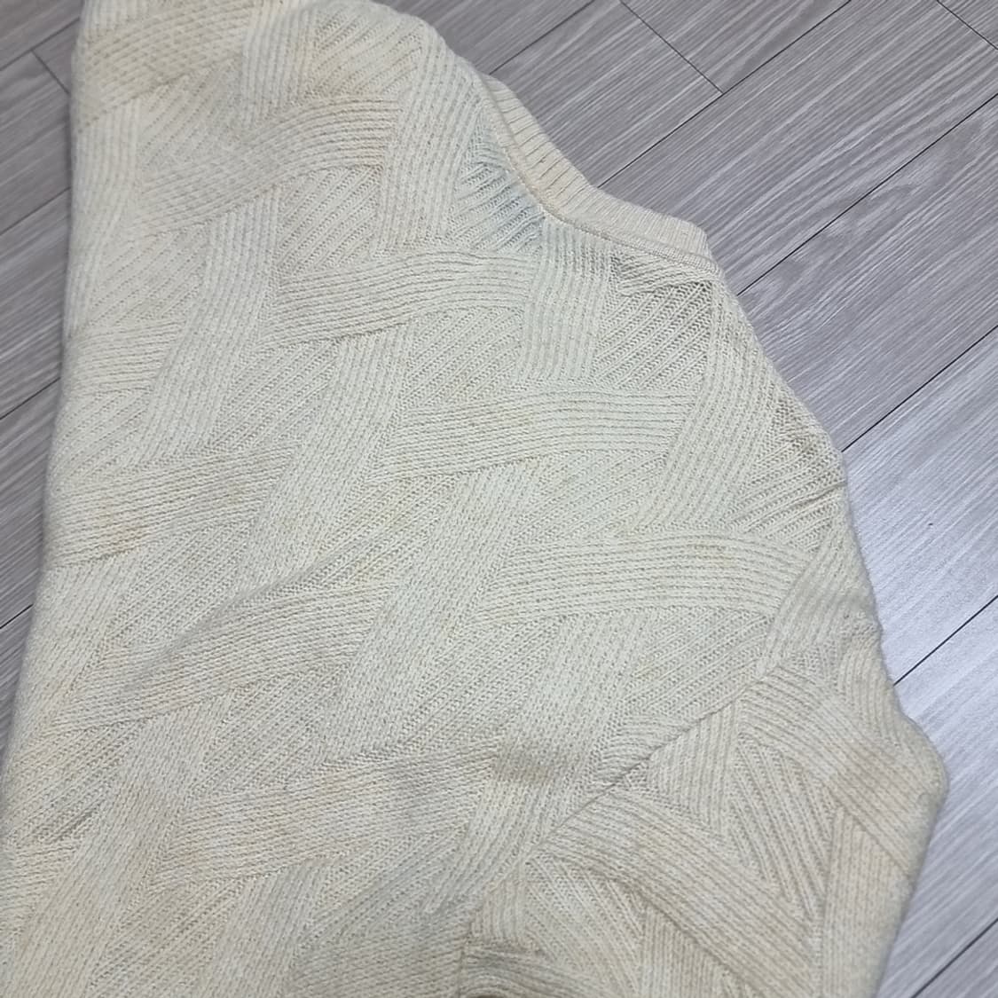 이태리제 지방시 아이보리 패턴 울 니트 스웨터(100-105) 상품이미지3