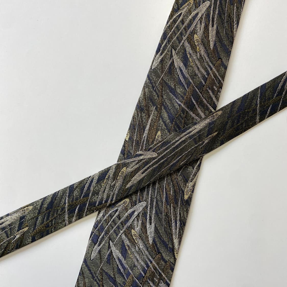 이세이미야케 정품 명품넥타이 (isseymiyake) 상품이미지4