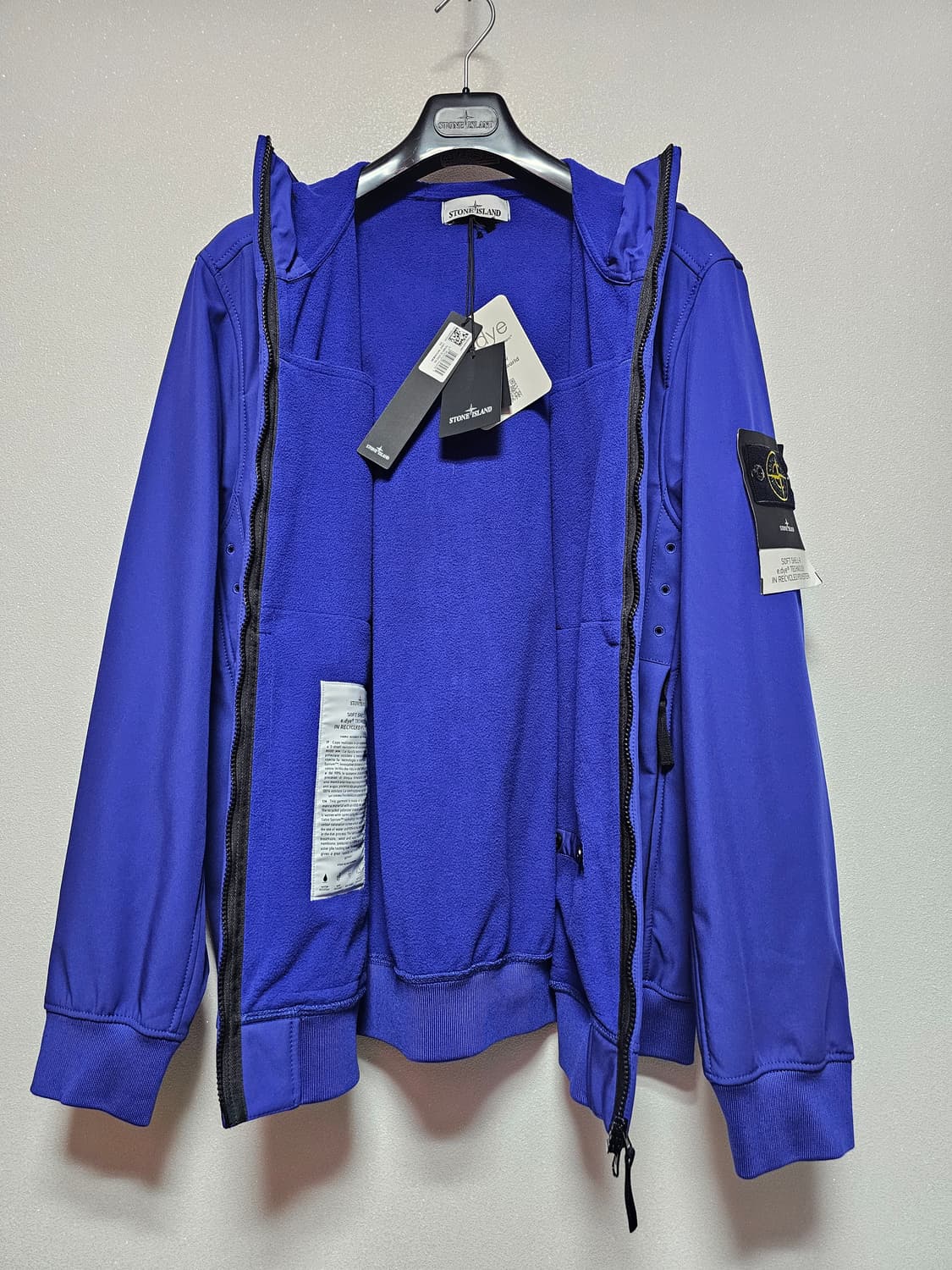 스톤아일랜드 소프트 쉘-R E.Dye 테크놀로지 자켓 (새 상품) 상품이미지6