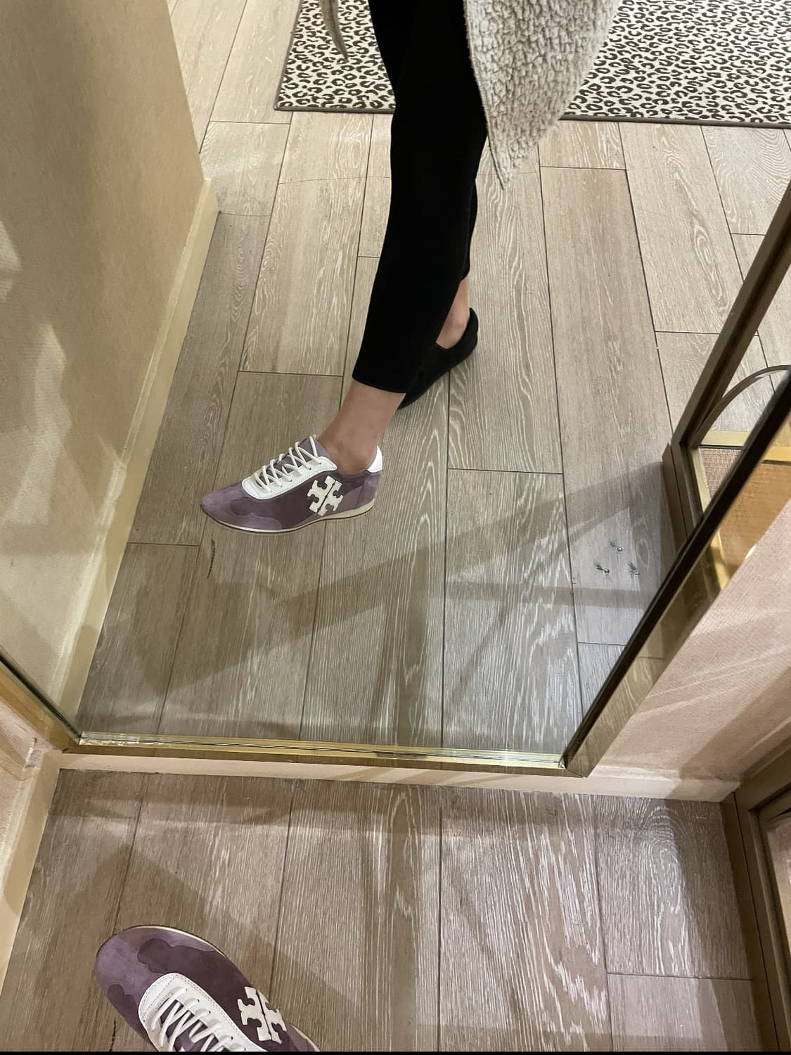 👟토리버치 스웨이드 운동화 상품이미지4