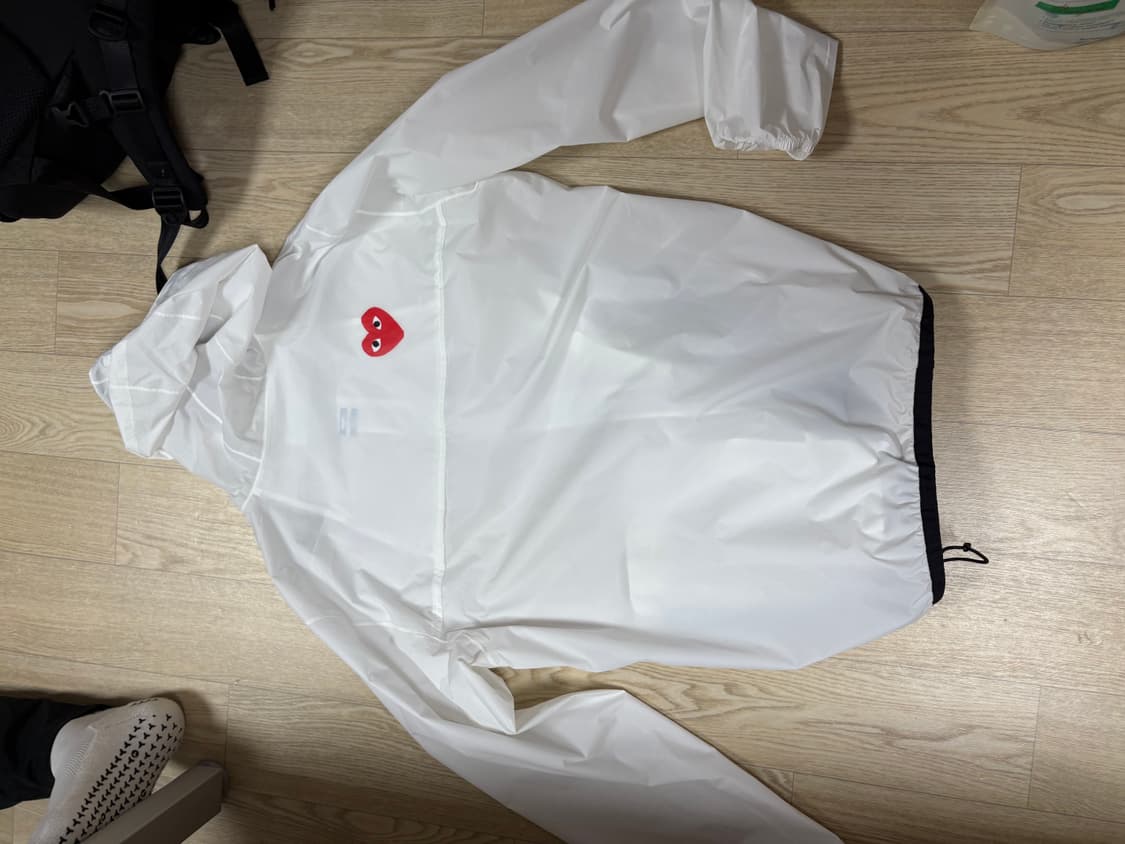 꼼데가르송 바람막이 상품이미지3