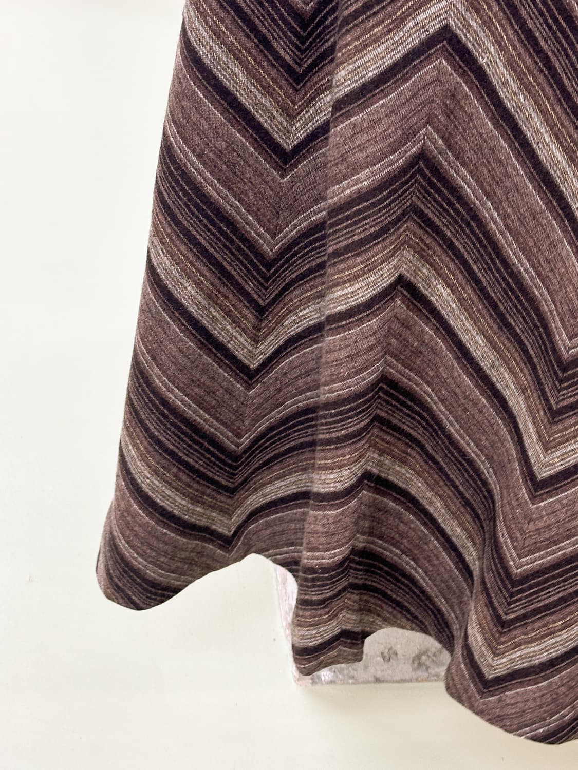 brown stripes pattern skirt 상품이미지4