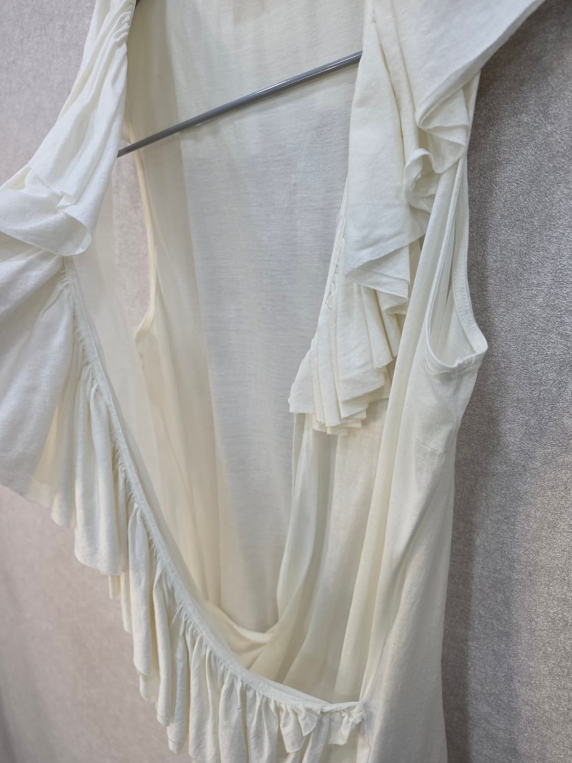 랄프로렌 블랙라벨 러플 나시 블라우스 RALPH LAUREN 상품이미지4