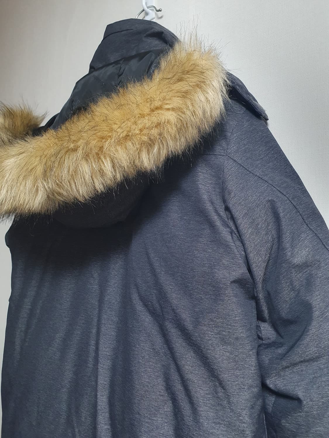 컬럼비아 헤비 덕다운 패딩 멜란지블랙 100 🧊🖤 상품이미지4