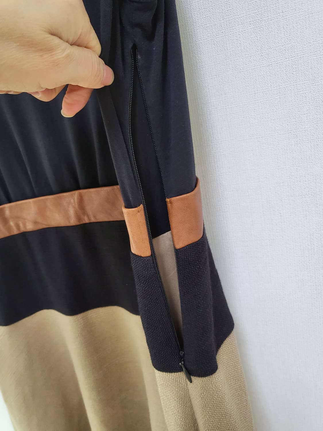 일본구매 DKNY 도나카렌 리얼가죽+고급린넨+면 배색 원피스 free 상품이미지3