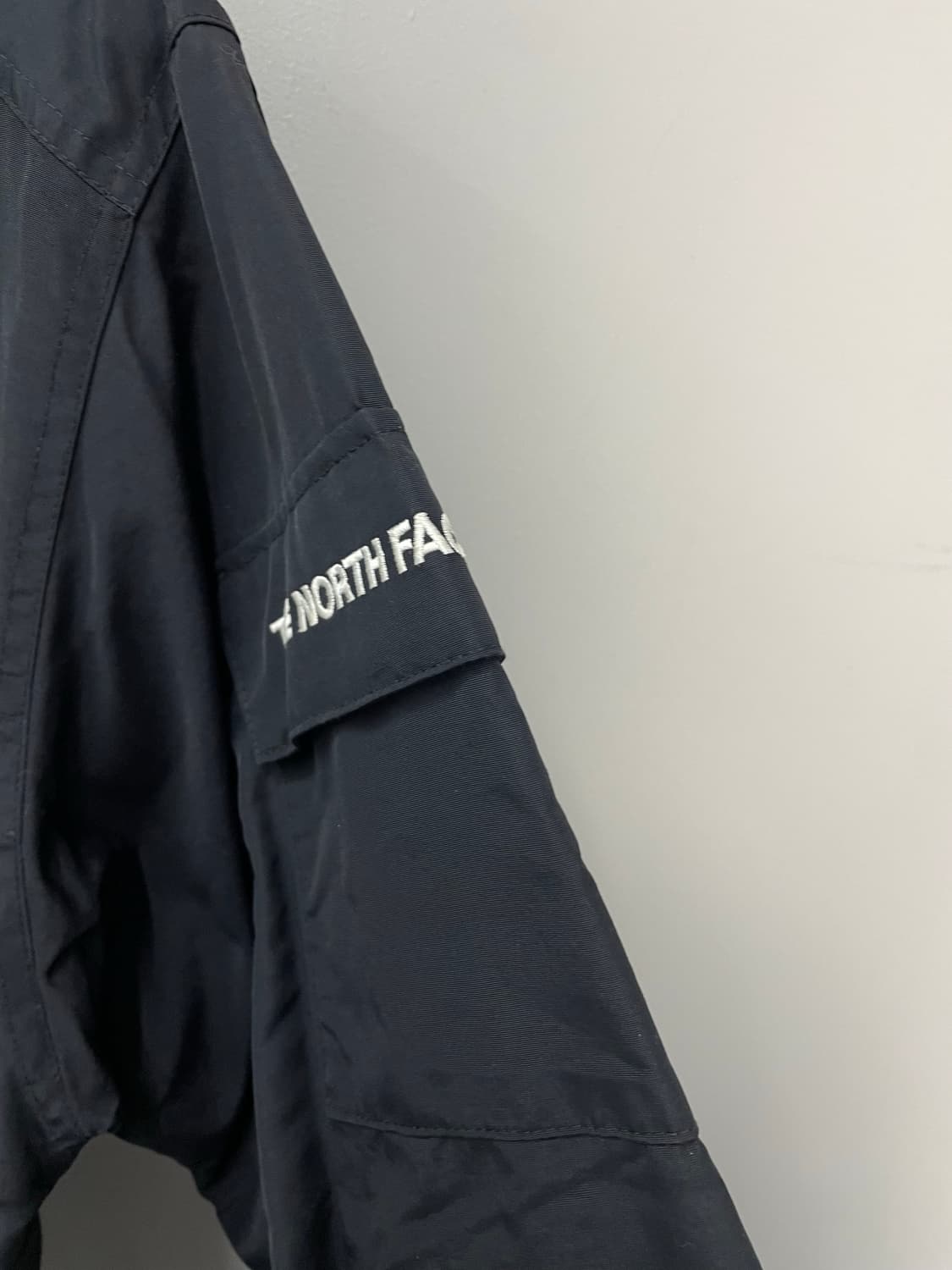 노스페이스 사이드포켓 후드 바람막이 H1730 상품이미지4