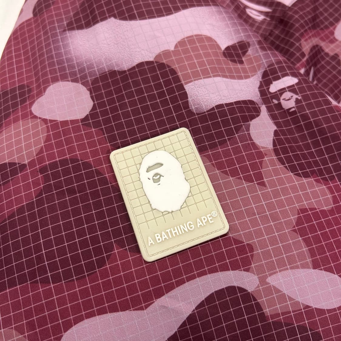 [S] 22AW 베이프 우먼 핑크 퍼플 카모 바람막이 자켓 상품이미지5