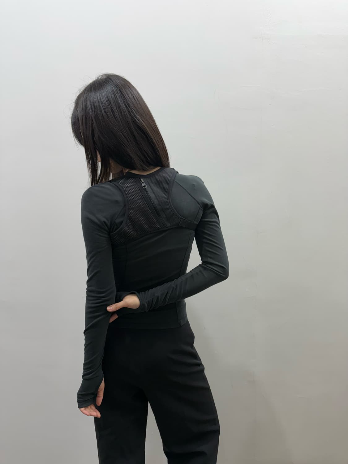 혜인서 fitted 포켓 백 롱 슬리브 상품이미지2