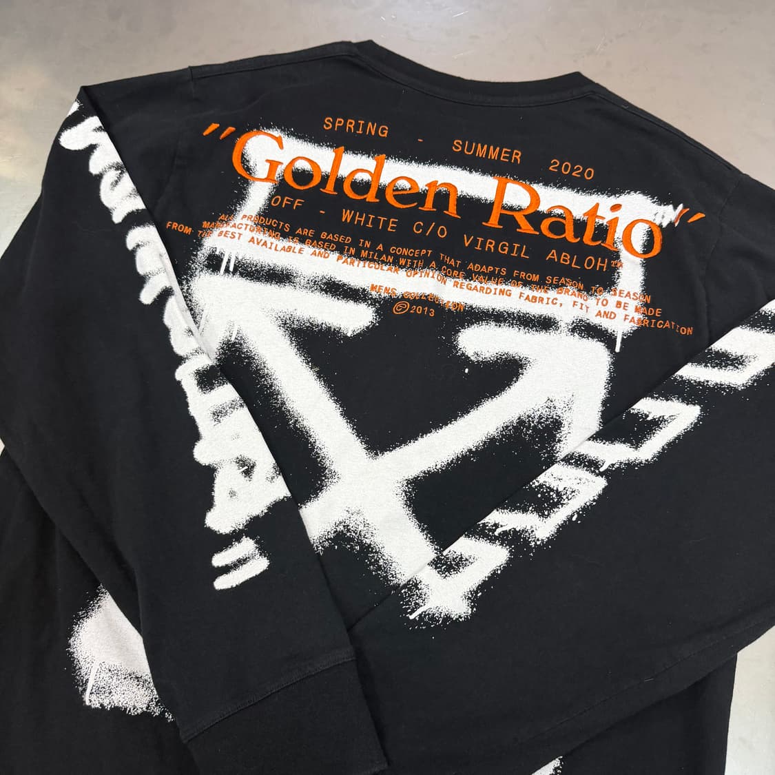 [리오브] 오프화이트 골든라티오 애로우 롱슬리브 상품이미지3