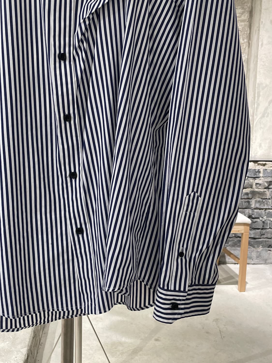 와이 프로젝트 핀치드 로고 스트라이프 코튼 셔츠 상품이미지5