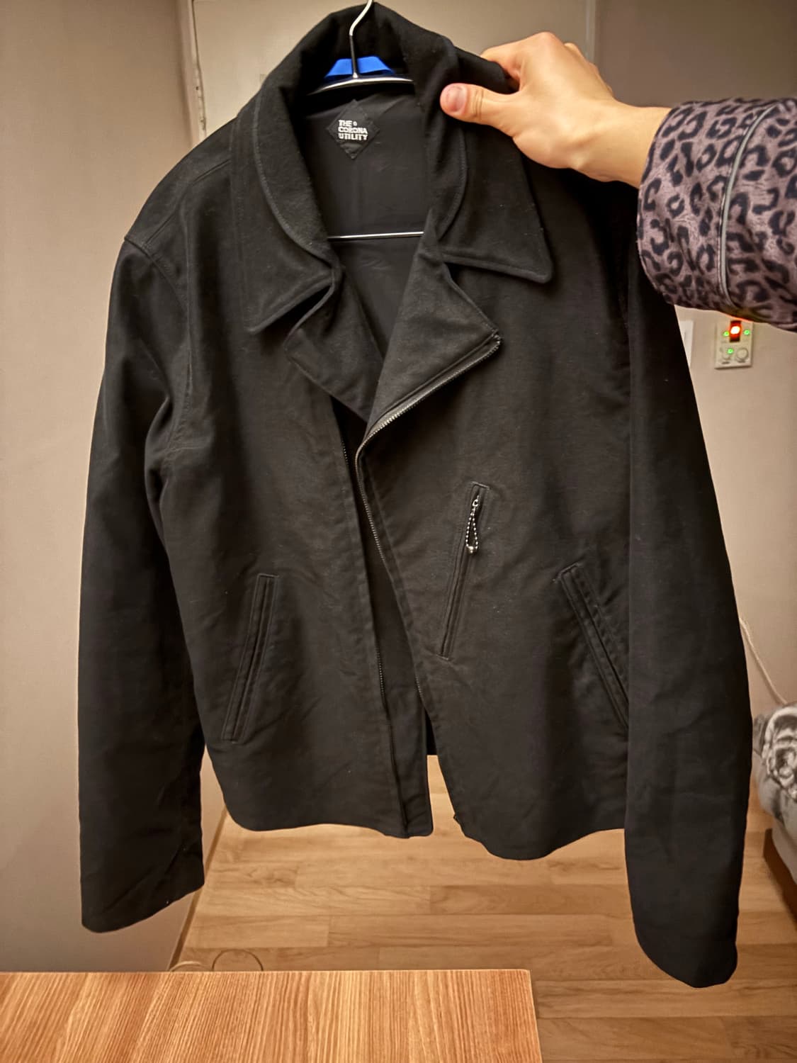 더 코로나 유틸리티 WB 자켓 상품이미지2