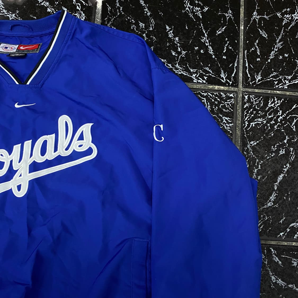 나이키 켄쟈스 시티 로얄스 흰파 다져스맛 웜업 자켓 상품이미지4