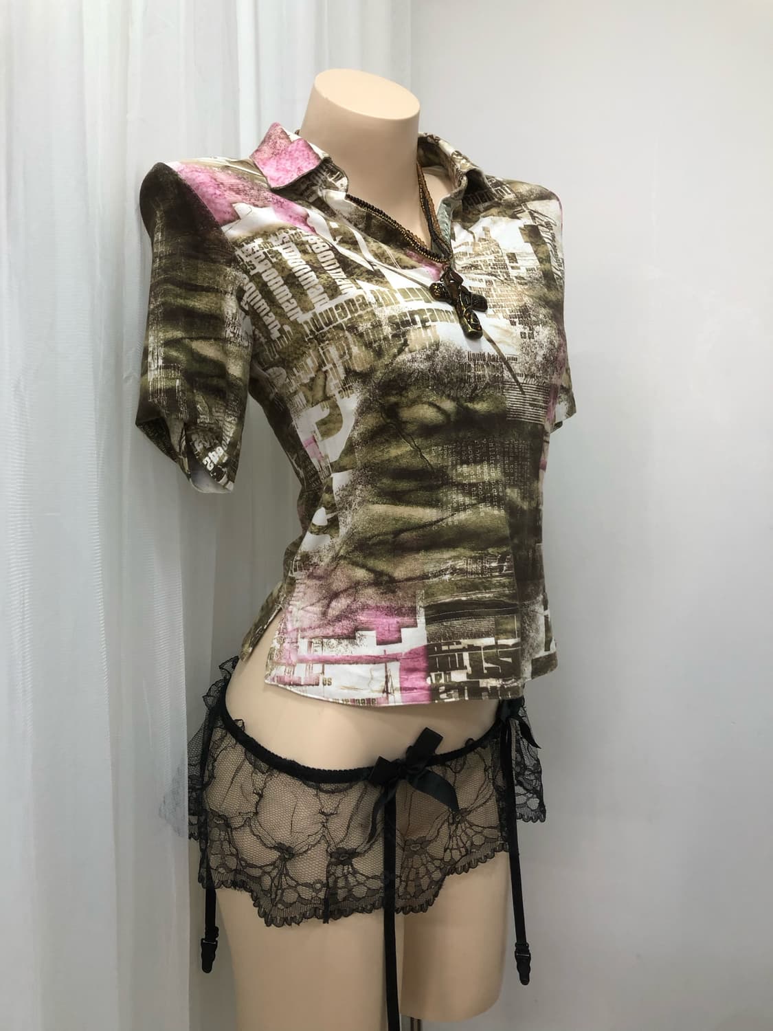 grunge printed collar half sleeve t 상품이미지2