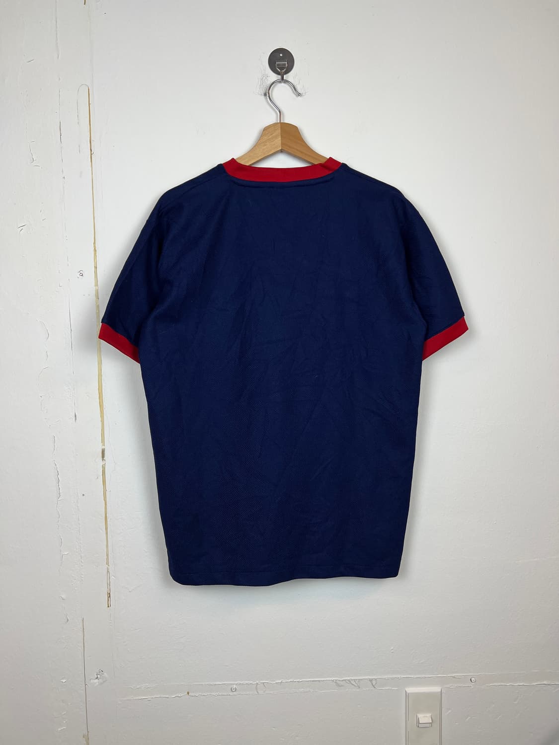 T203 DOGCIGAR 네이비/레드 인디애나 V넥 반팔 티셔츠 M 상품이미지2