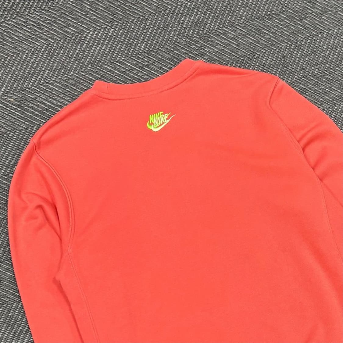 나이키 트리플스우시 맨투맨 v0389 상품이미지6