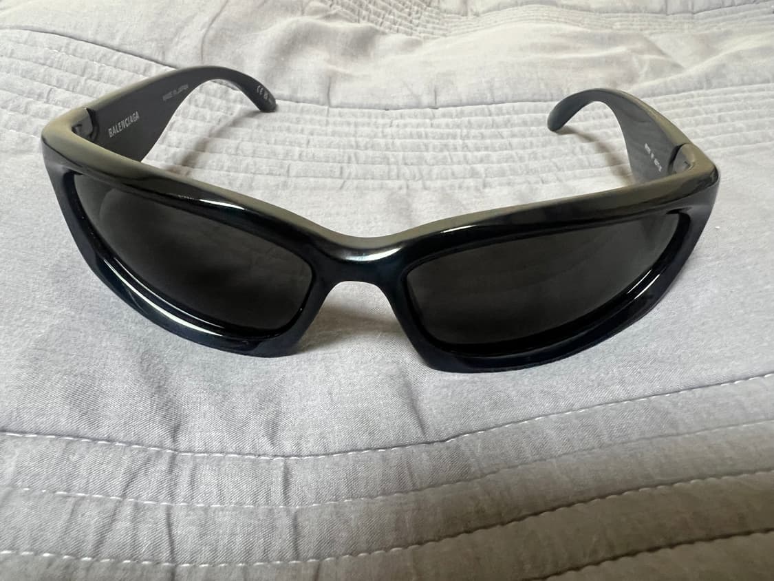 발렌시아가 스위프트 오발 판매합니다 상품이미지2